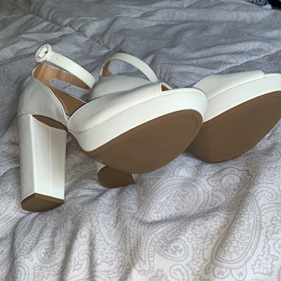 Platform block heel - Picture 5 of 5